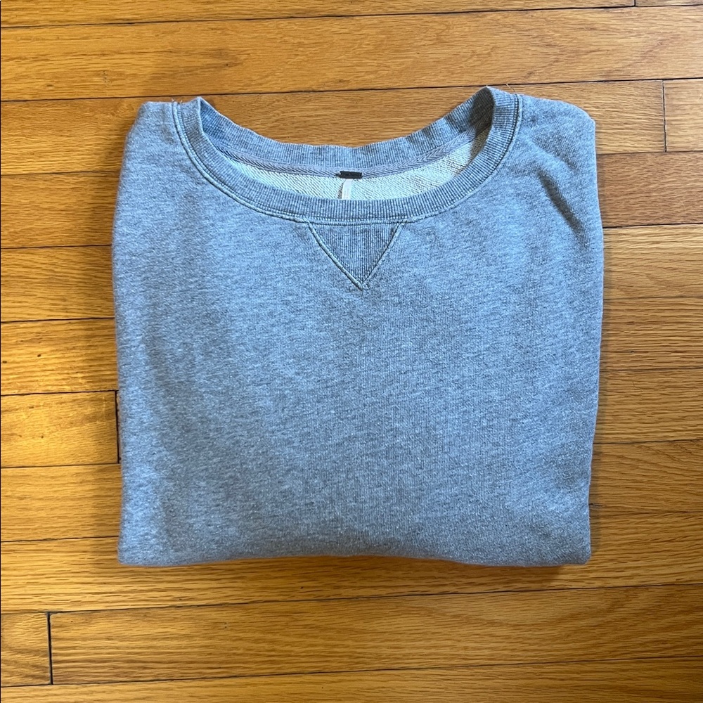 Free People Gray Crewneck Sweatshirt